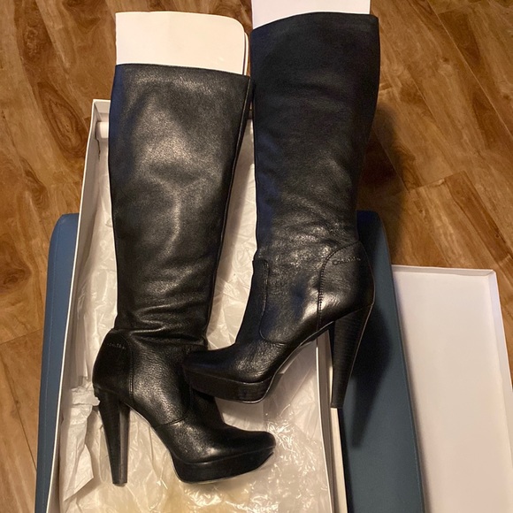 Calvin Klein tall leather Boots ✨FIRM PRICE✨ - Picture 2 of 11
